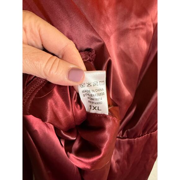 Nova Luxe 1X Bordeaux Long Sleeve Formal Maxi Dress - Picture 6 of 8